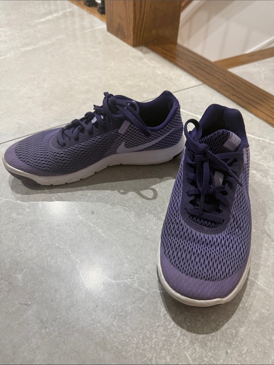 Nike Shoes - Nike Women’s Purple Mesh Athletic Sneakers